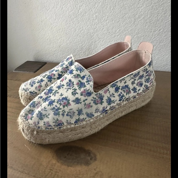 Loveshackfancy espadrilles Manebi blue floral size 37 used in great condition - Picture 1 of 5